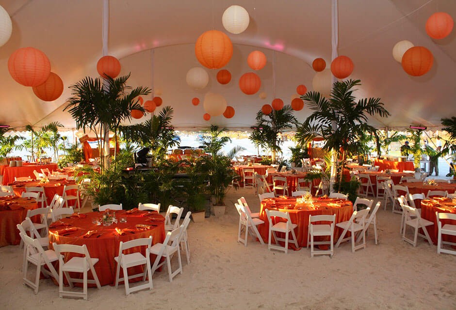 wedding reception at St. Pete Shores Hotel in red